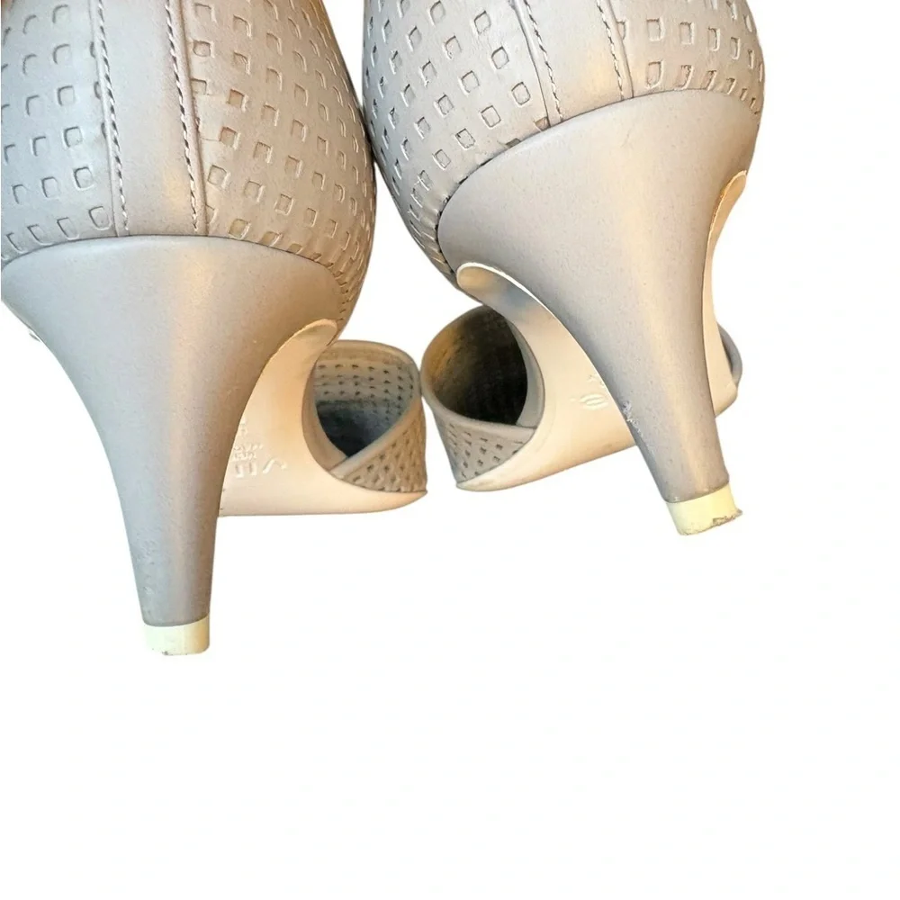 Vince Aurelian Gray Kitten Leather D’Orsay Heels I Size: 6.5M